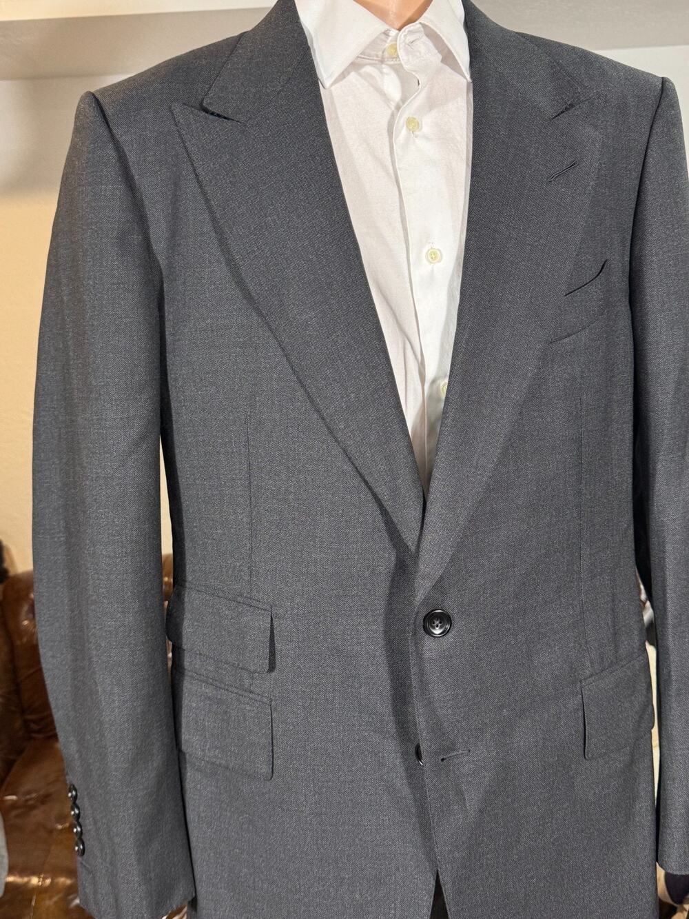 Tom Ford Charcoal Shelton Blazer 54R 44R Peak Lapel Wool Mohair Blend